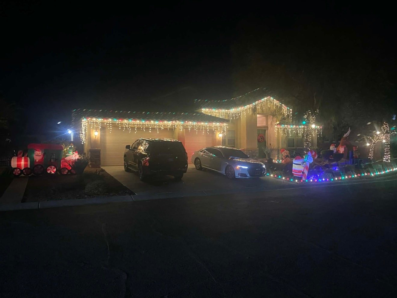 Gingerbread trim roofline lighting