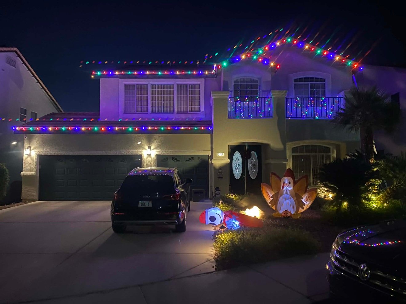 Multicolor display with inflatables